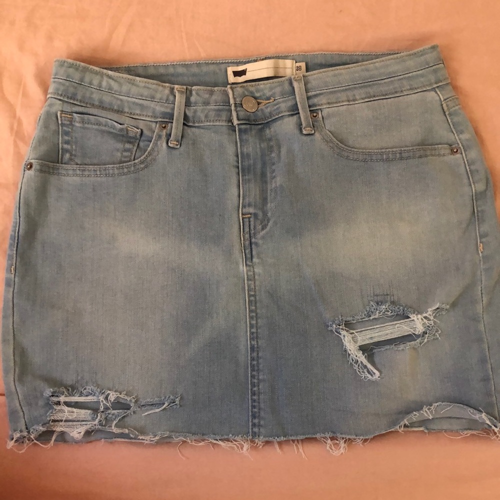 Levi’s denim skirt